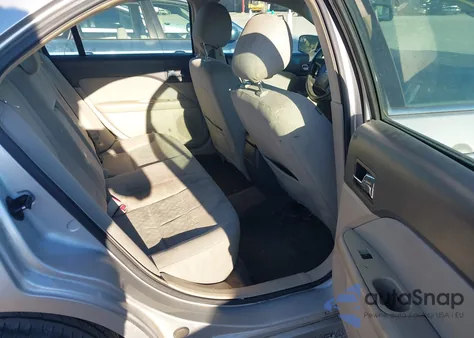 2012 Ford Fusion Se z USA, uszkodzony, nr VIN 3FAHP0HA0CR323003